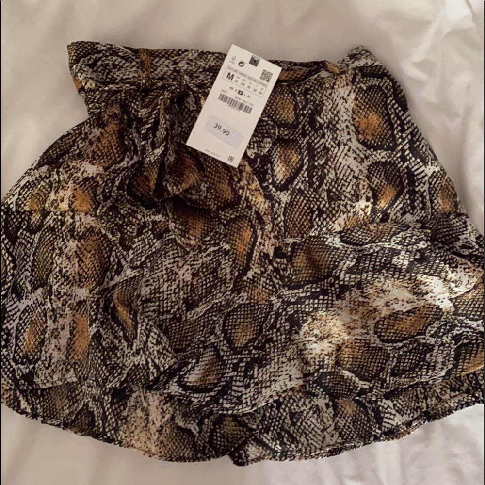 Zara skort